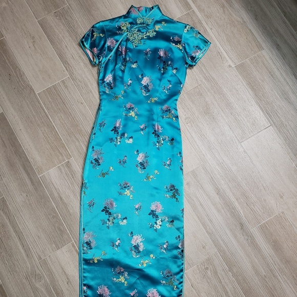 Dresses & Skirts - Peony brand Shanghai China